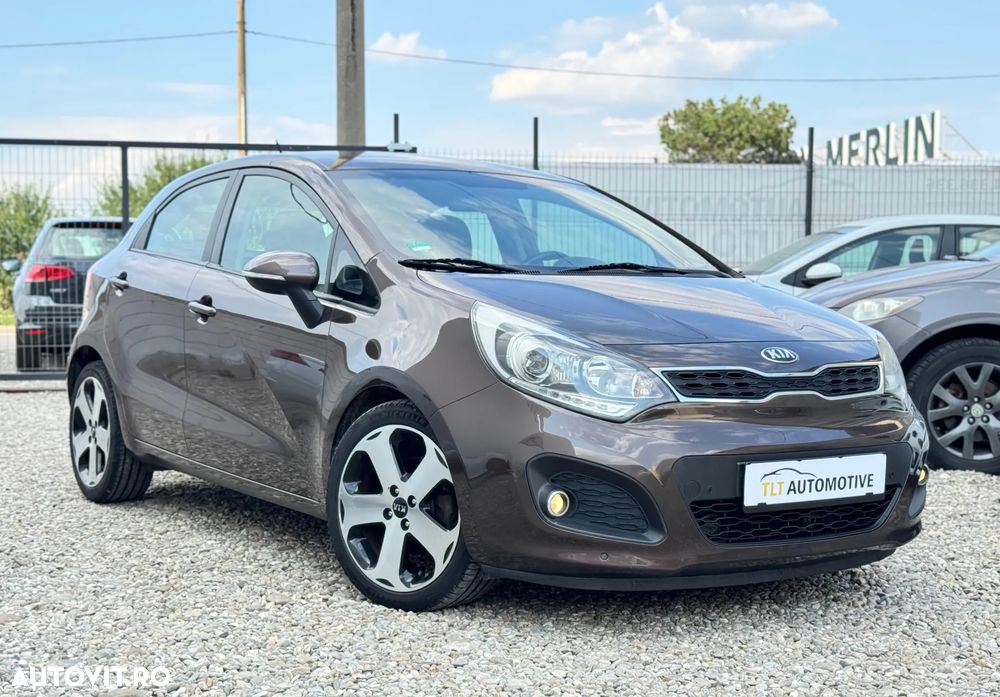 Kia Rio 1.4 CRDI Platinum Edition - 1