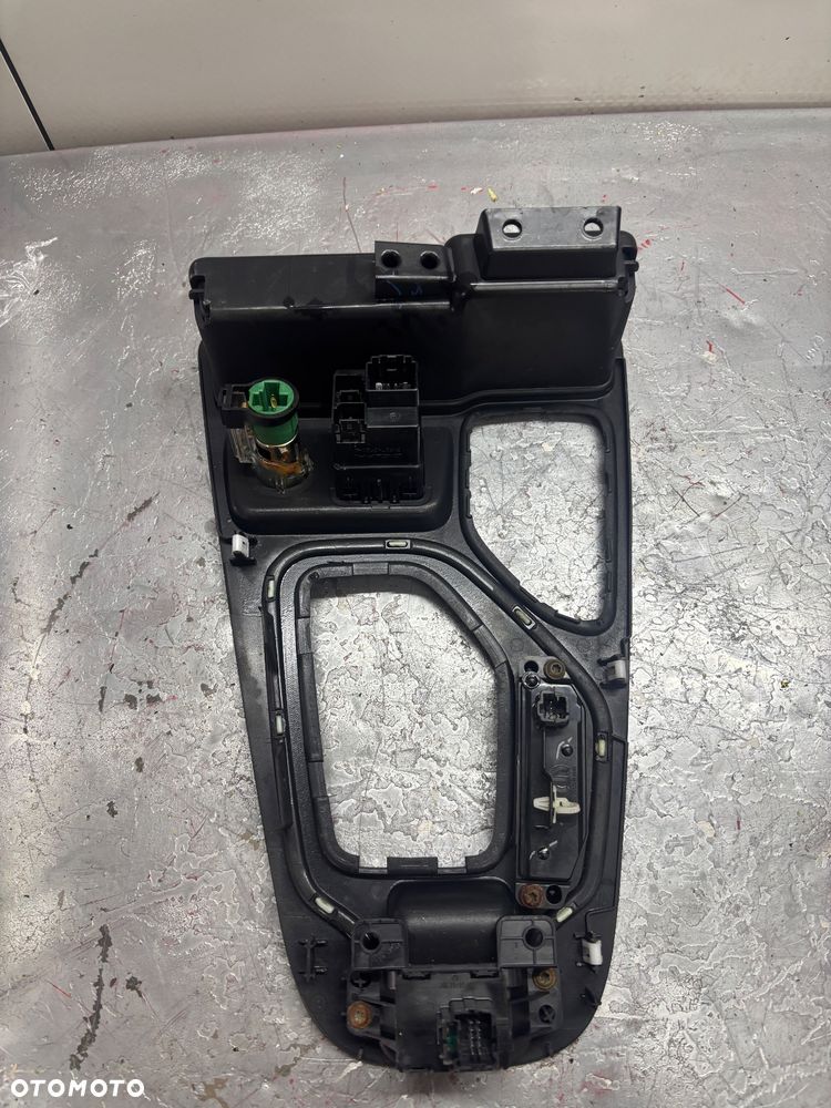 JEEP CHEROKEE KL LIFT 2019- PANEL TUNELU SRODKOWEGO - 5