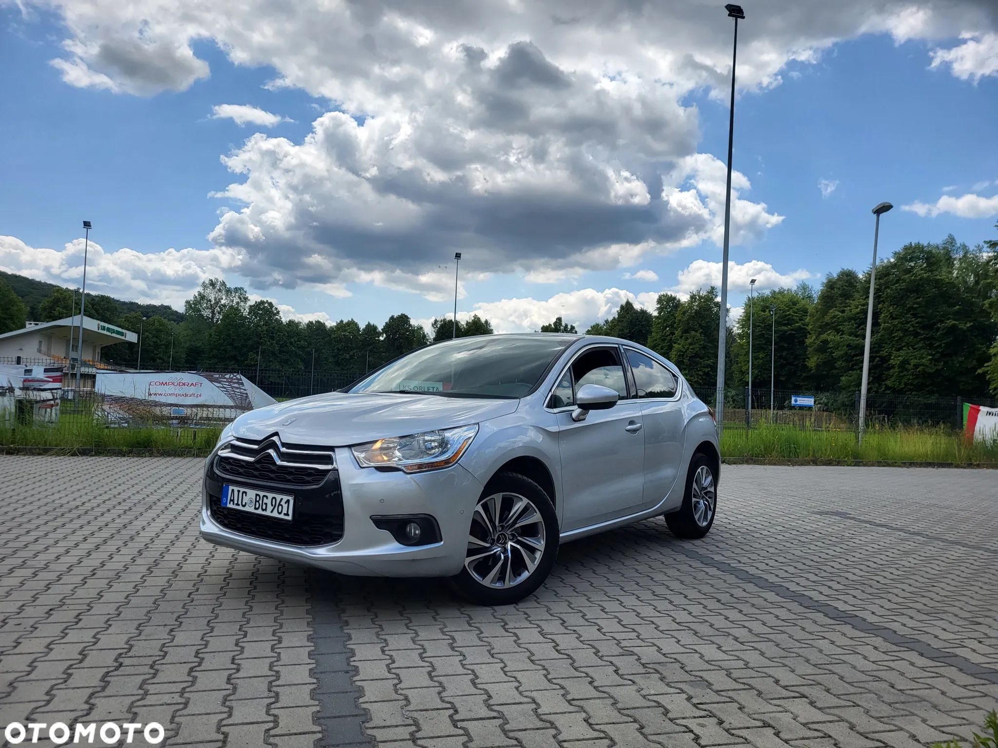 Citroën DS4 VTi 120 Urban Show - 1