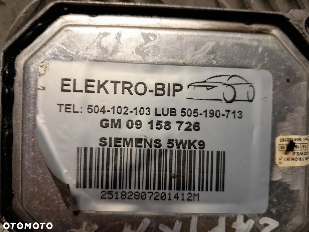 OPEL ZAFIRA A KOMPUTER STEROWNIK SILNIKA 1.8 BENZYNA  NR CZĘSCI: 09158726 - 6
