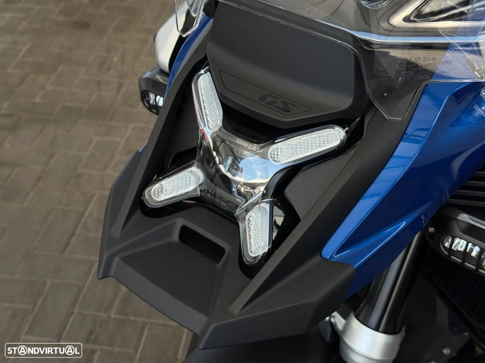 BMW R 1300 GS Adventure Trophy - 15