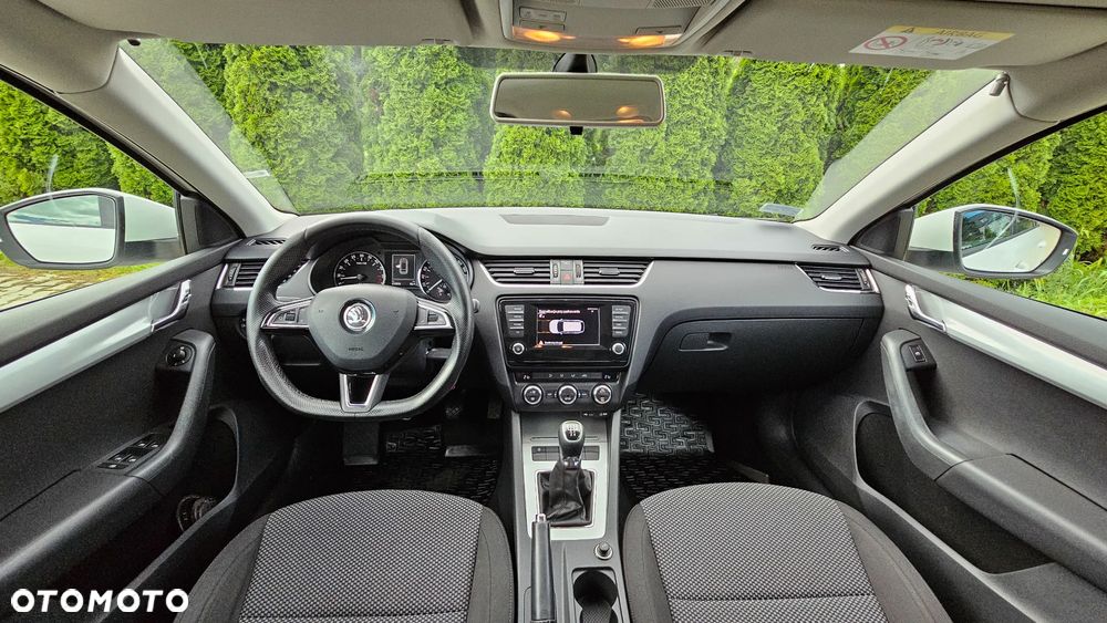 Skoda RAPID 1.6 TDI DPF Active - 34
