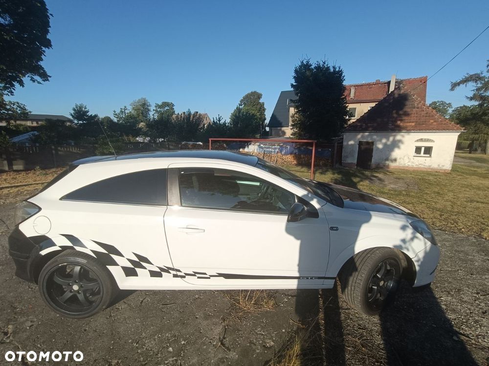 Opel Astra 1.6 - 17