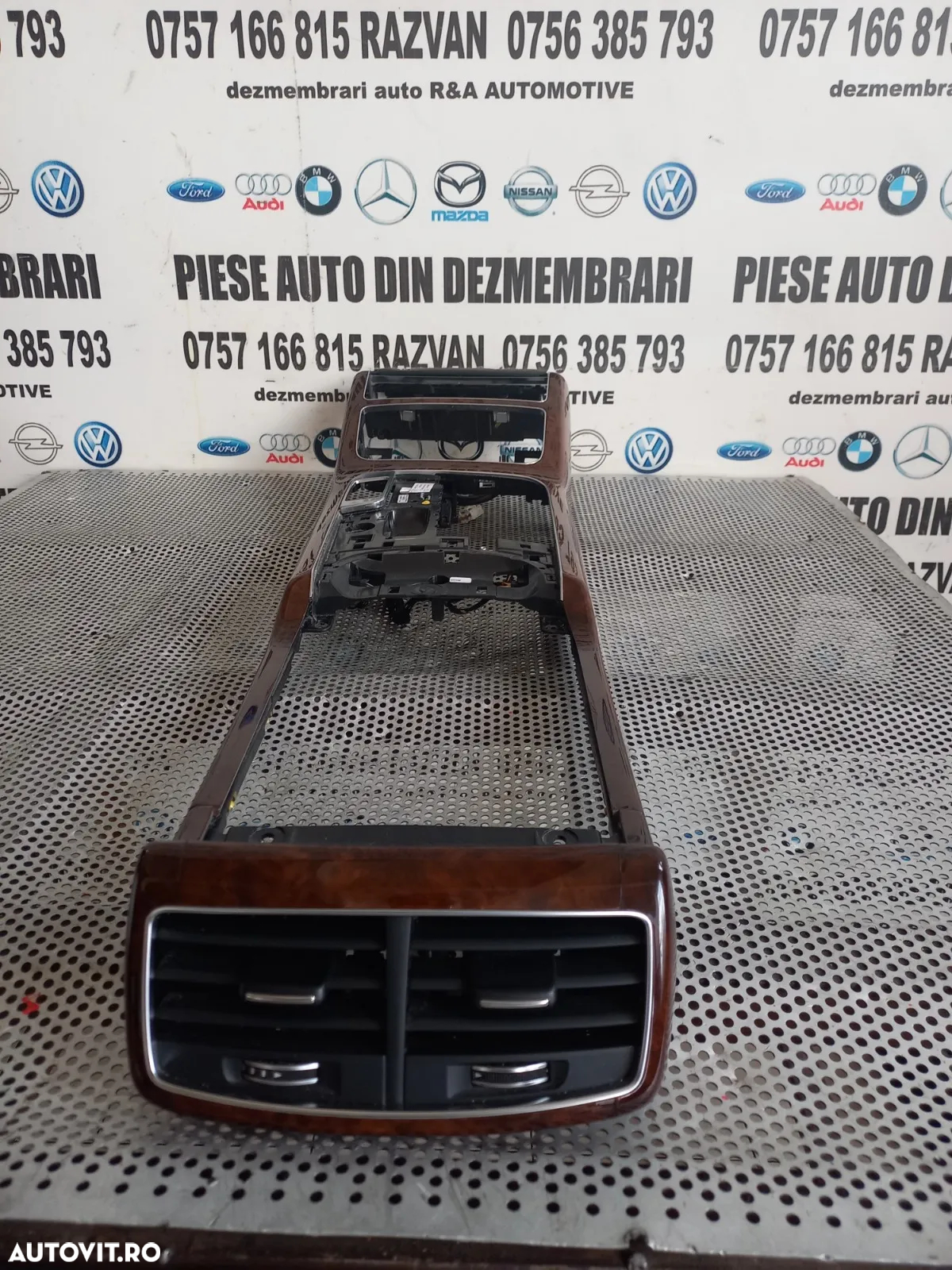 Ornament Mahon Consola Centrala Cotiera Audi A8 4H D4 Volan Stanga An 2010-2011-2012-2013-2014-2015 - 8