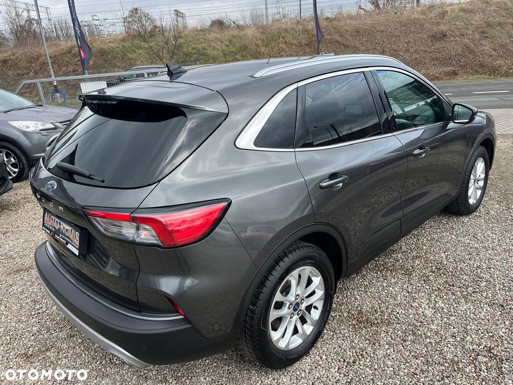 Ford Kuga - 34