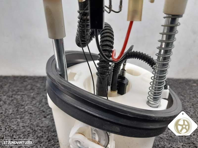 SENSOR DE COMBUSTÍVEL AUDI A3 1997 - 8