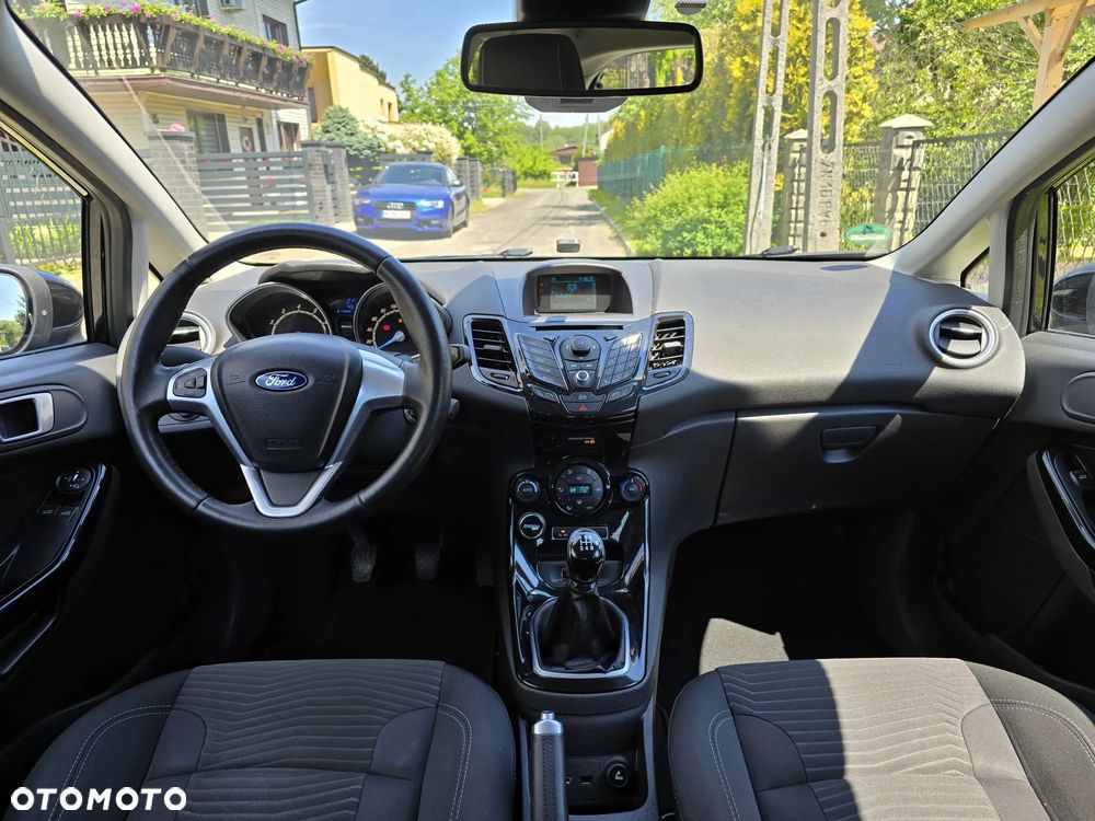 Ford Fiesta 1.0 EcoBoost Titanium X - 23