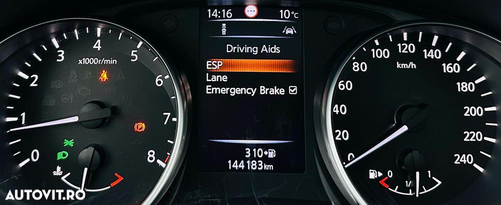 Nissan Qashqai 1.2 DIG-T N-Vision - 31