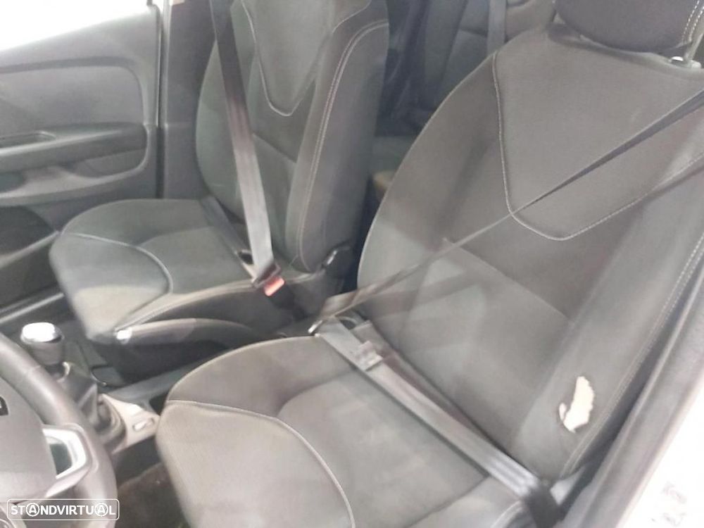 Renault Clio 1.5 dCi Zen - 7