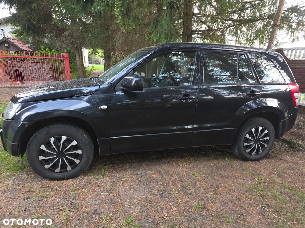 Suzuki Grand Vitara 2.0 Club - 6