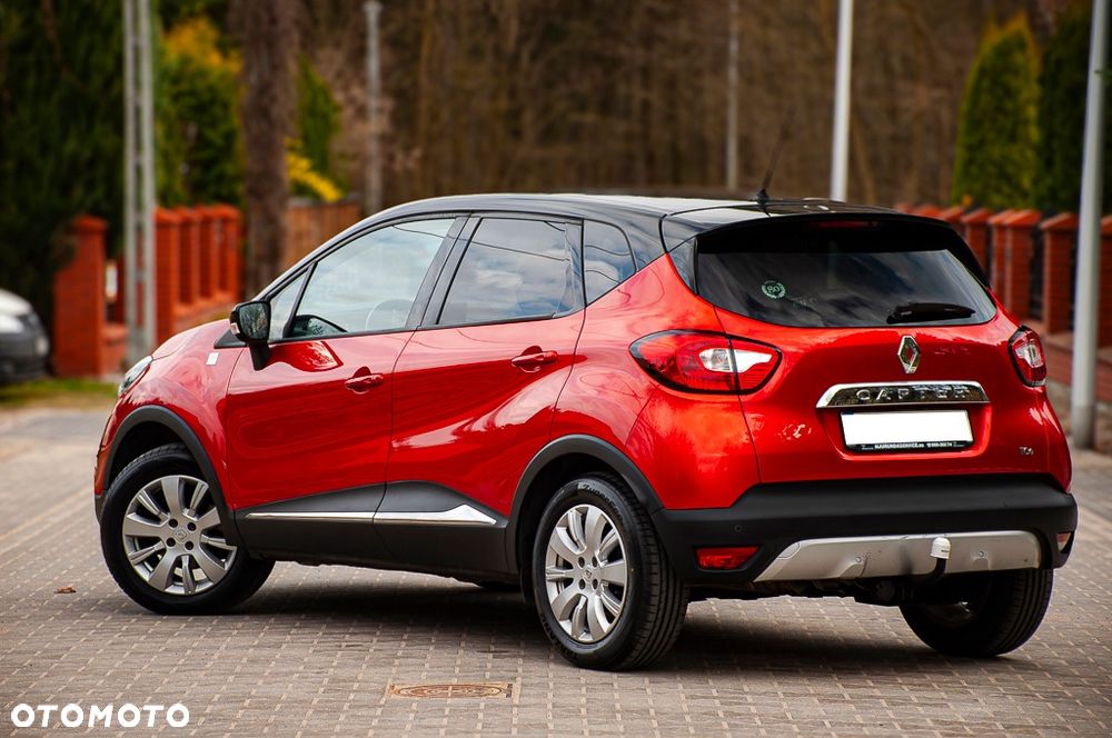 Renault Captur 1.2 TCe Helly Hansen EDC - 22