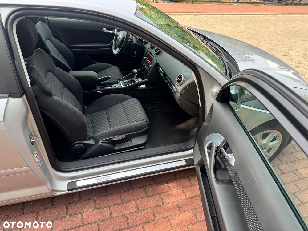 Audi A3 3-drzwiowe 2.0 TDI Attraction S tronic - 13
