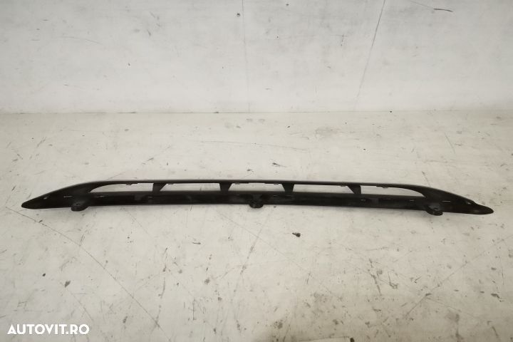Ornament Crom Inferior Fusta Bara Fata Original In Stare Buna Mercedes - 4