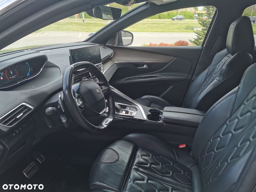 Peugeot 3008 225 e-EAT8 GT - 18