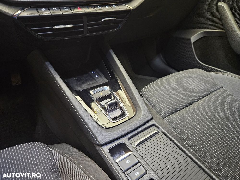 Skoda Octavia 2.0 TDI DSG Ambition - 24