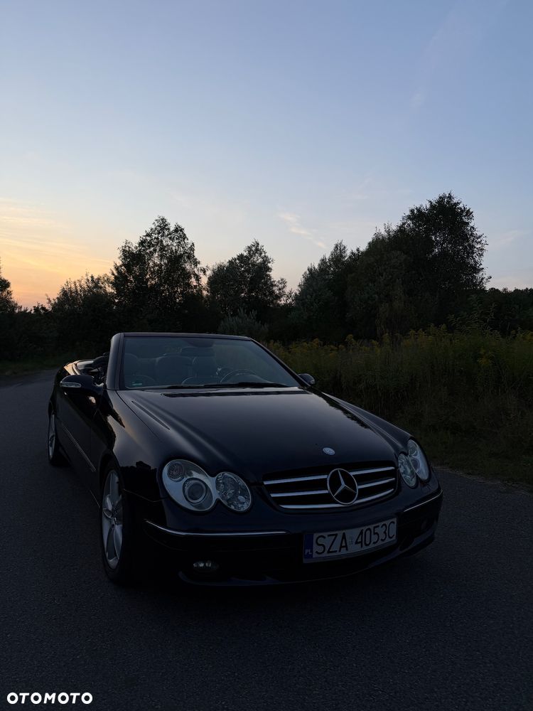 Mercedes-Benz CLK - 9