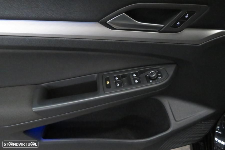 VW Golf Variant 2.0 TDi Life - 30