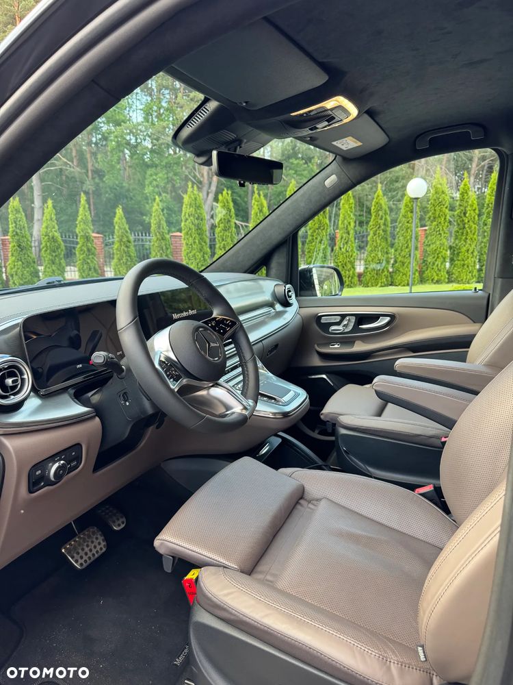 Mercedes-Benz Klasa V 300 d 4-Matic 9G-Tronic Exclusive (d³ugi) - 12