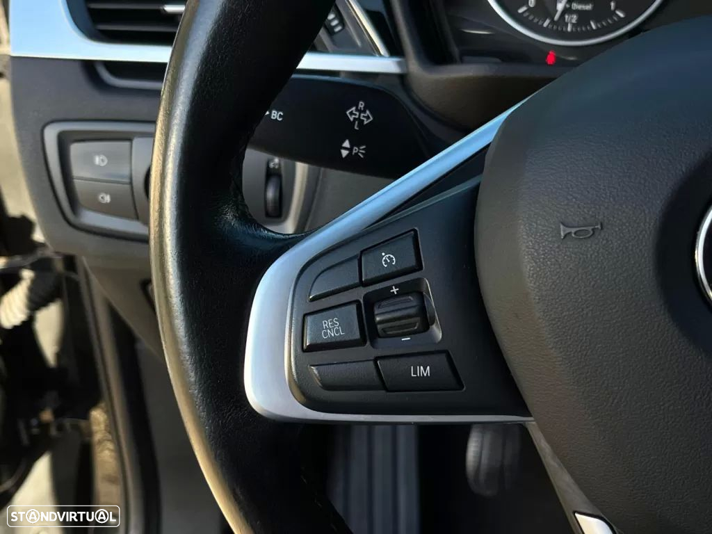 BMW X1 16 d sDrive Line xLine - 19
