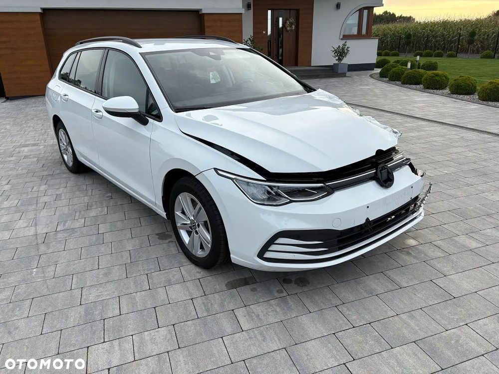 Volkswagen Golf VIII 2.0 TDI Life - 4