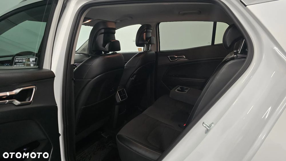 Kia Sportage 1.6 T-GDI MHEV Business Line 2WD DCT - 6