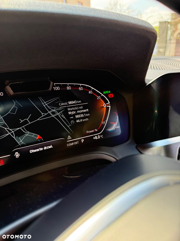 BMW Seria 3 320d xDrive MHEV M Sport sport - 13