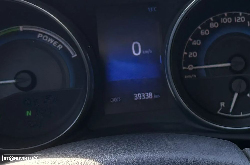 Toyota Auris 1.8 HSD Exclusive+Navi - 1