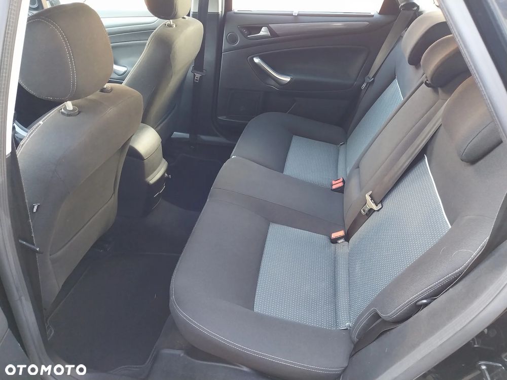 Ford Mondeo 2.0 Trend X - 18