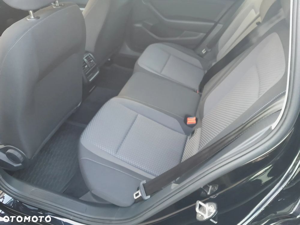 Volkswagen Passat Variant 1.5 TSI EVO Elegance - 19