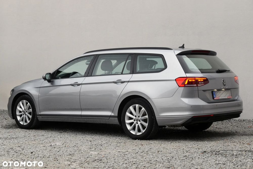 Volkswagen Passat 1.5 TSI EVO Elegance DSG - 3