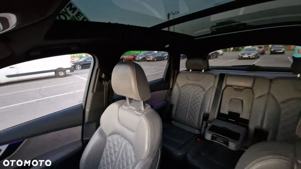 Audi Q7 - 15