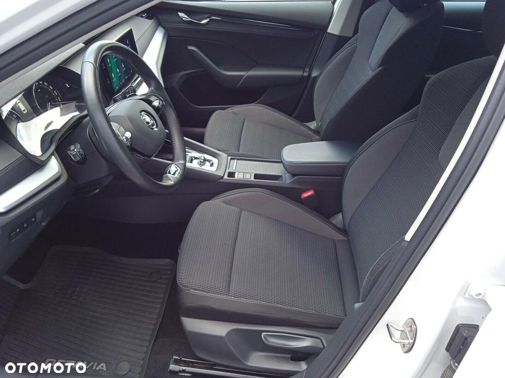 Skoda Octavia 2.0 TDI Ambition DSG - 12