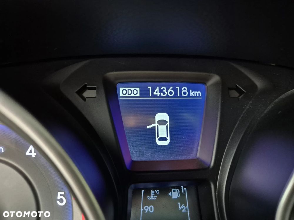 Hyundai i30 blue 1.6 CRDi Classic - 11