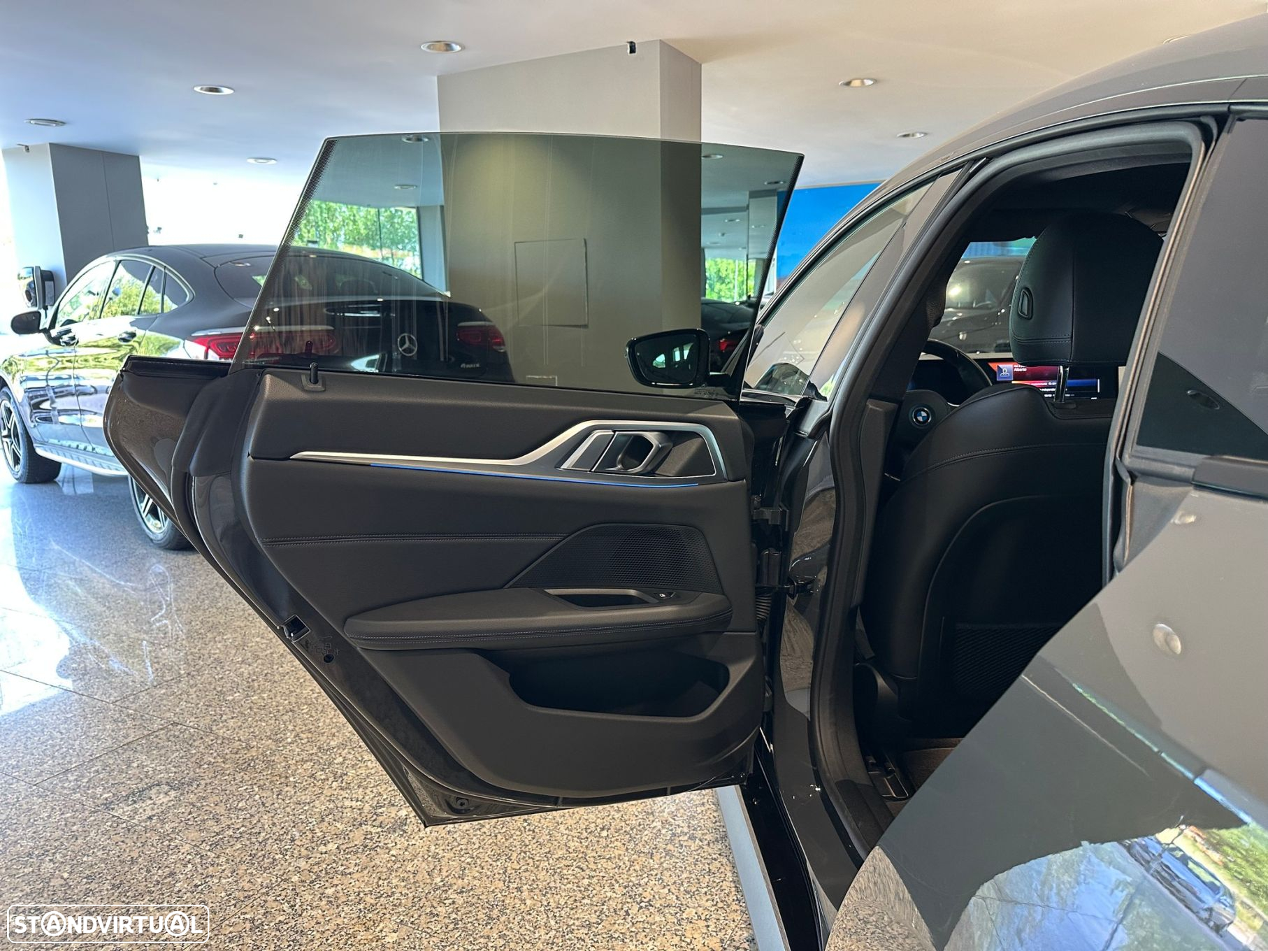BMW i4 eDrive40 Desportiva M - 22