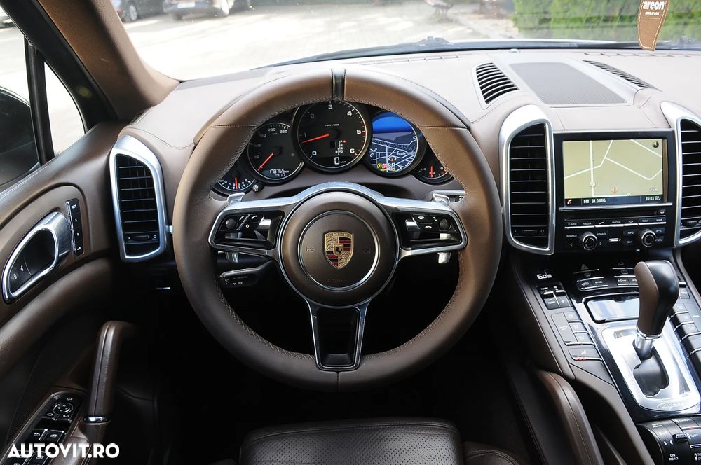 Porsche Cayenne 3.0TD TipTronic - 5