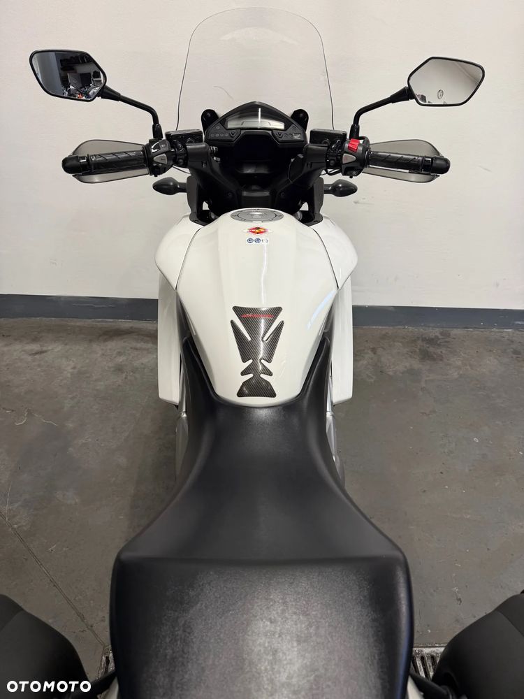 Honda VFR - 39