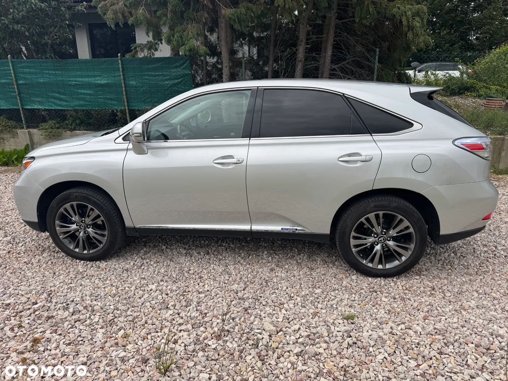 Lexus RX - 8