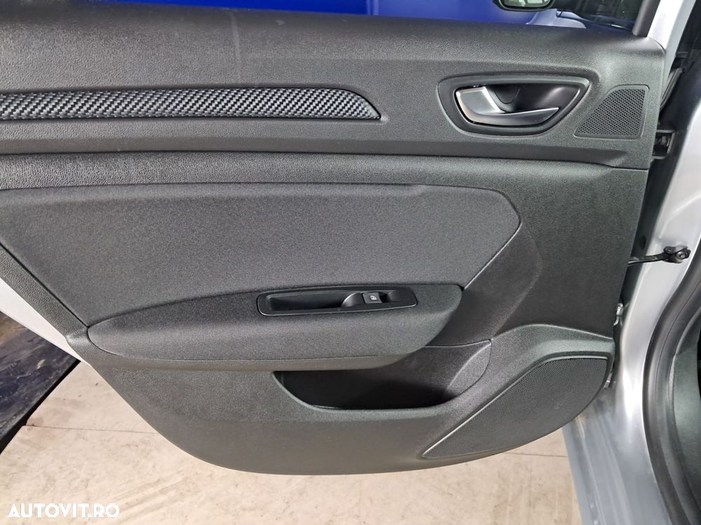 Renault Megane - 22