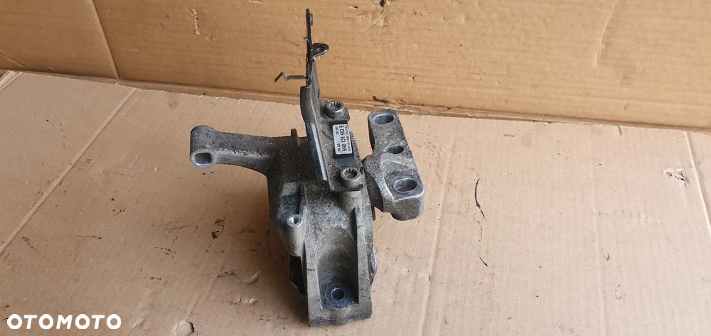 Łapa poduszka silnika VW Tiguan I Lift 2.0 TDI 5N0131552E 5N0199262E - 3