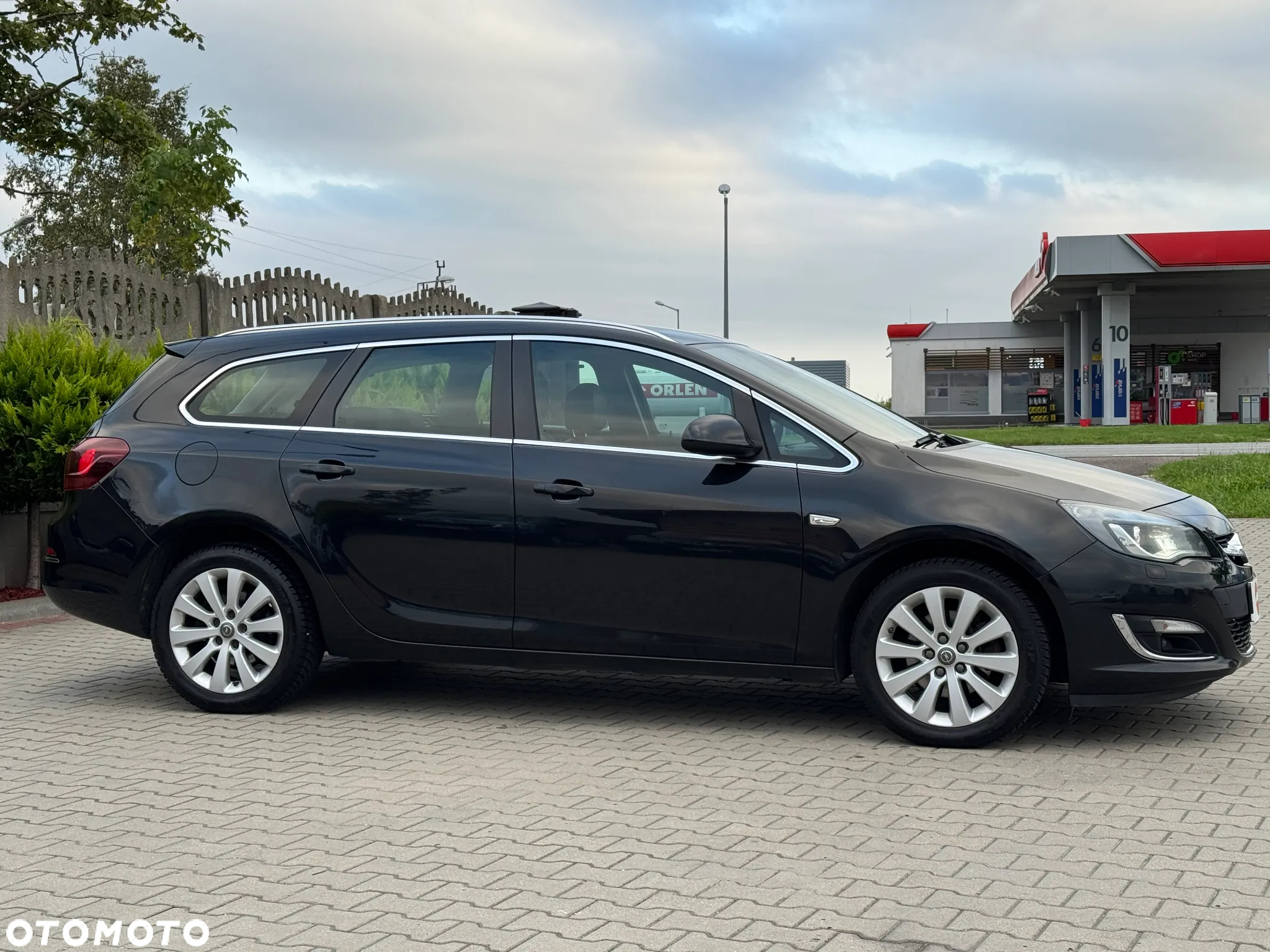 Opel Astra IV 1.6 CDTI Sport - 4