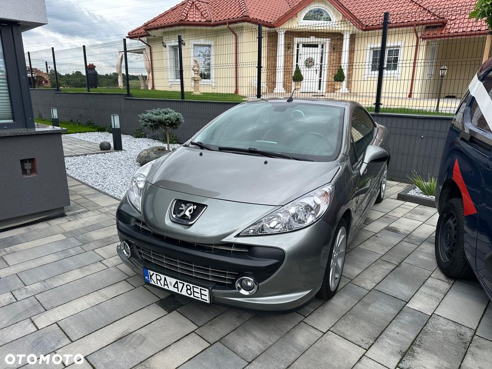 Peugeot 207 CC 120 VTi Roland Garros - 2