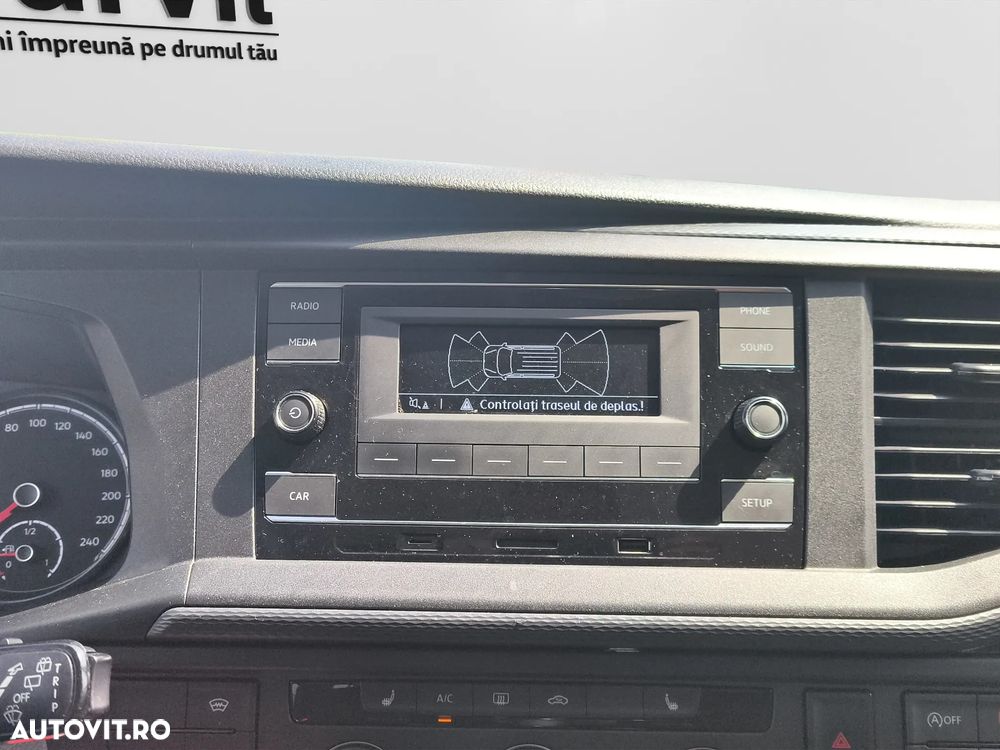 Volkswagen Transporter - 14