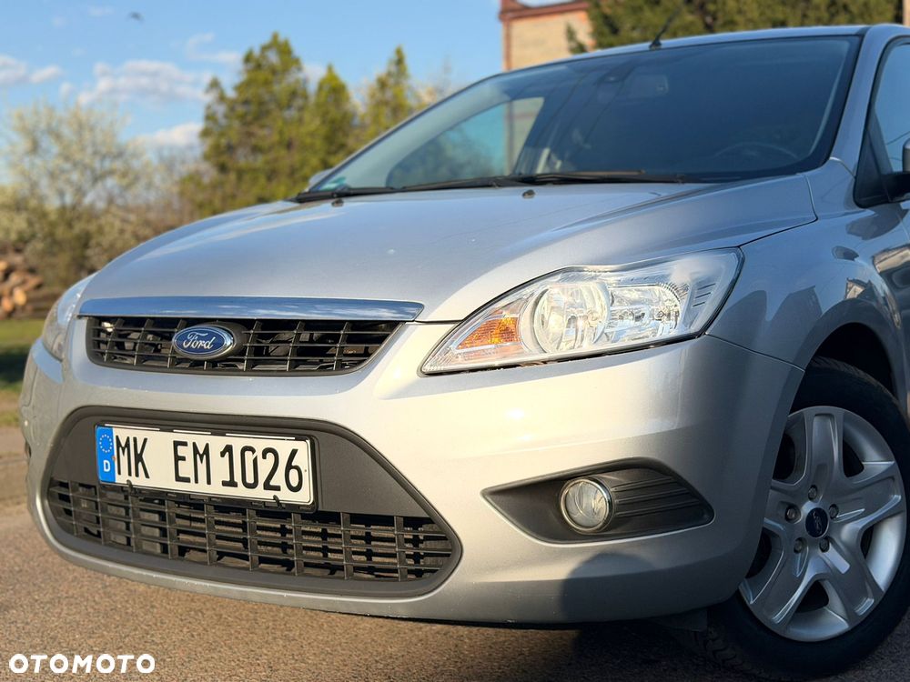 Ford Focus 1.6 16V Style - 17