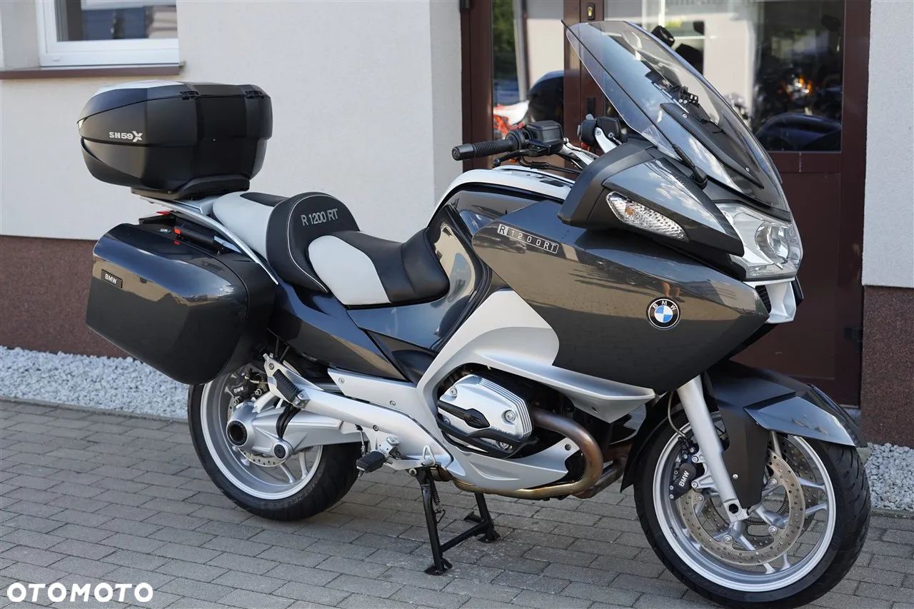 BMW R - 1