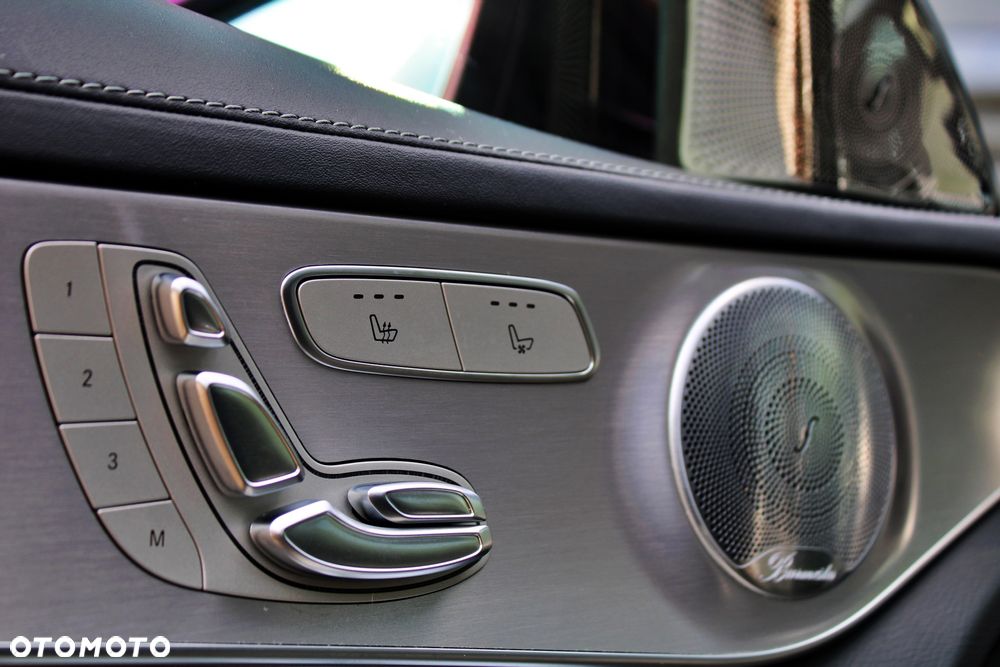 Mercedes-Benz Klasa C 63 S AMG 9G - 16