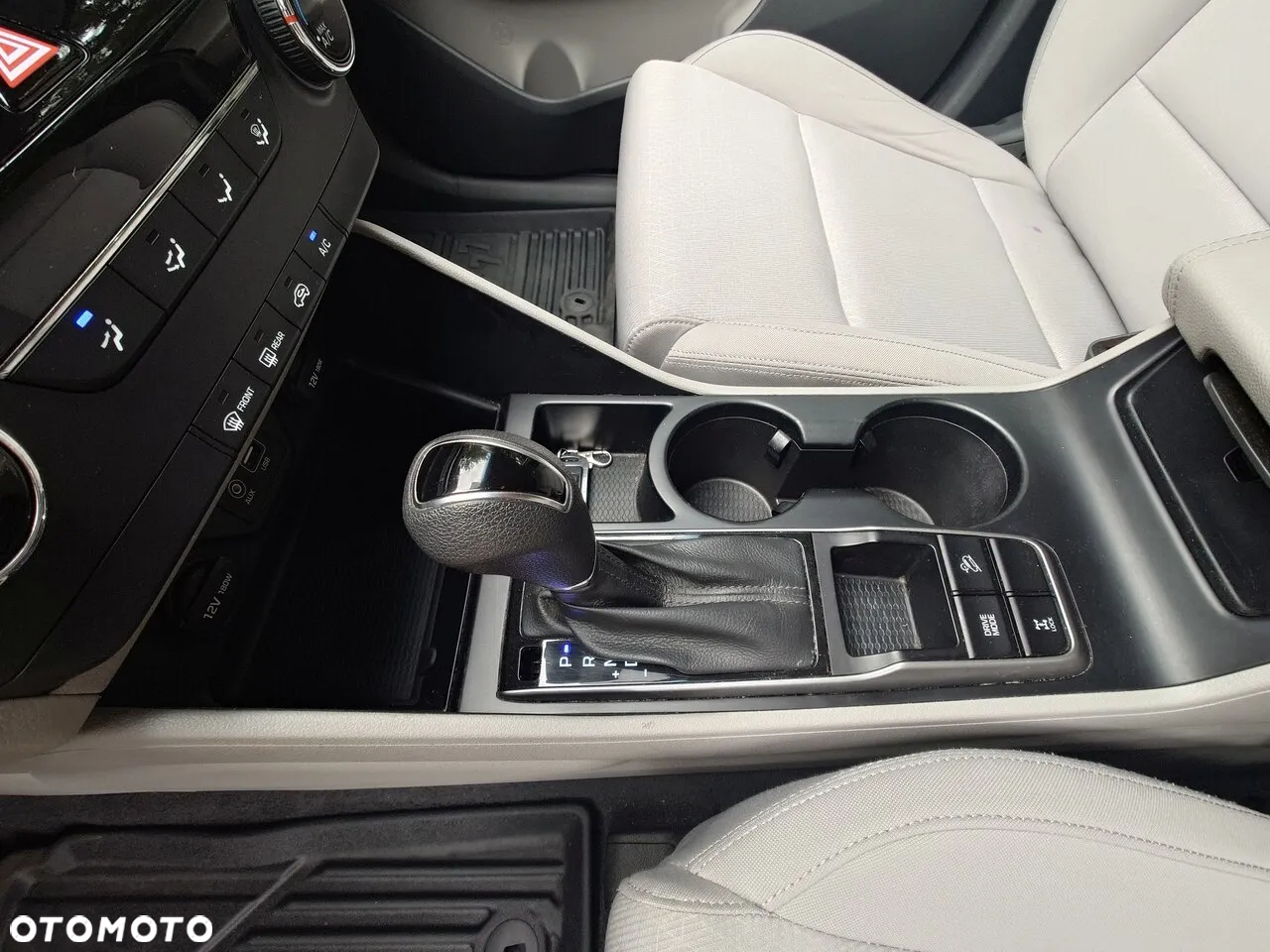 Hyundai Tucson - 16