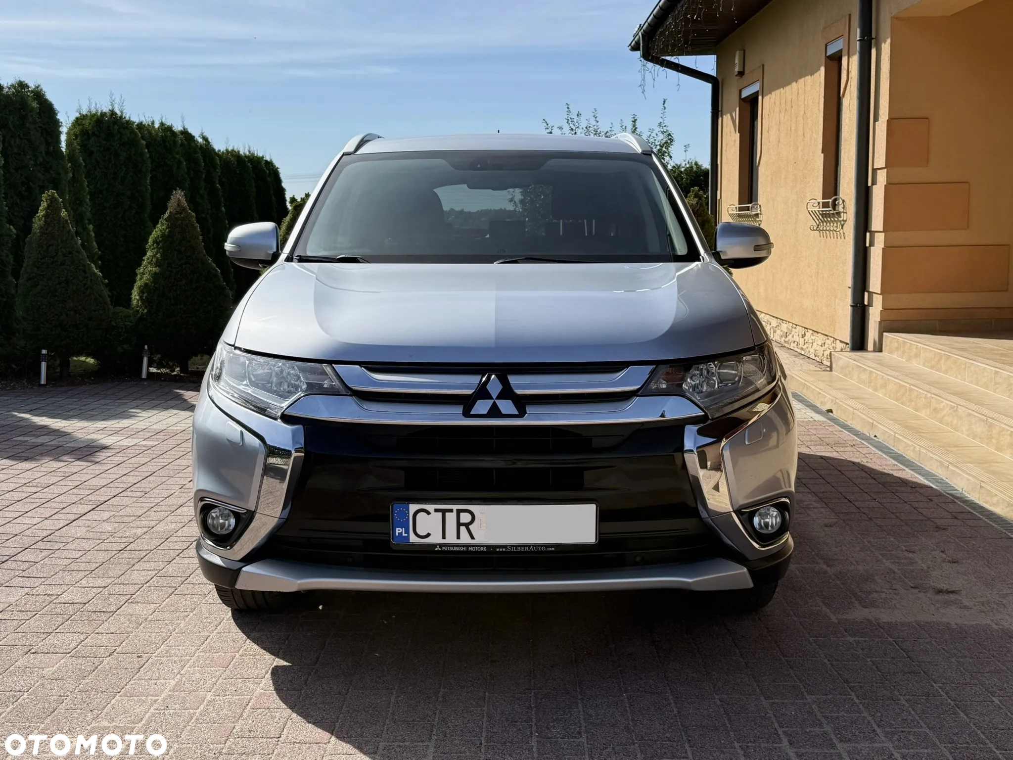 Mitsubishi Outlander 2.0 Intense 4WD CVT - 2