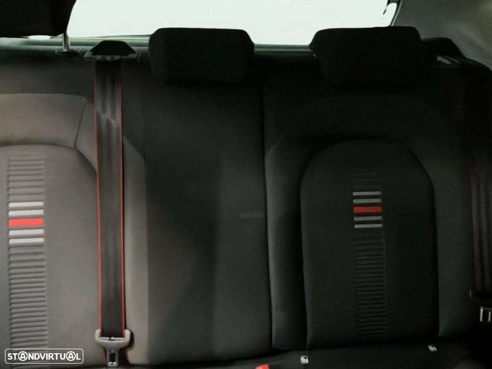 SEAT Ibiza 1.6 TDI FR - 19