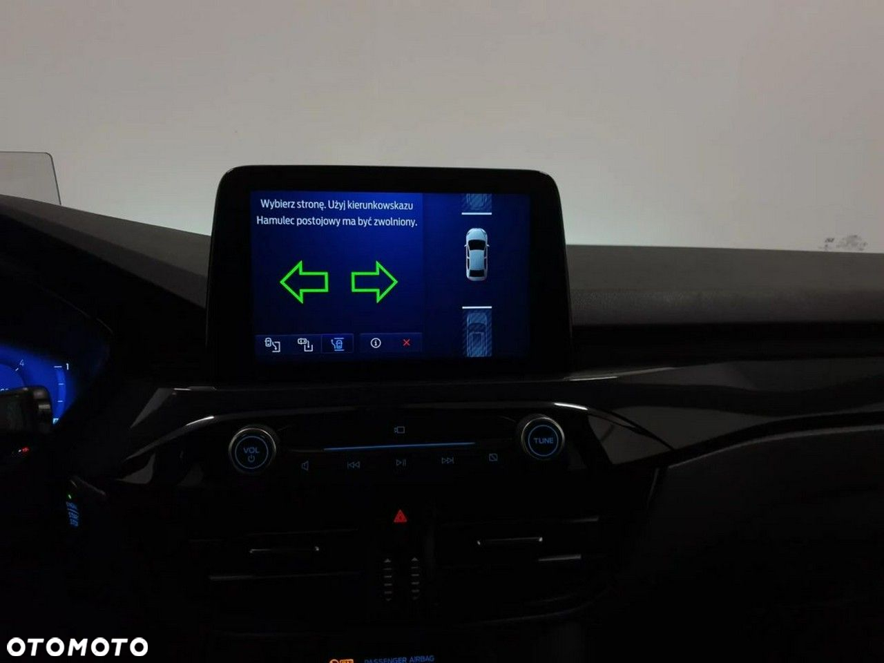 Ford Kuga 2.0 EcoBlue 4x4 ST-LINE X - 19