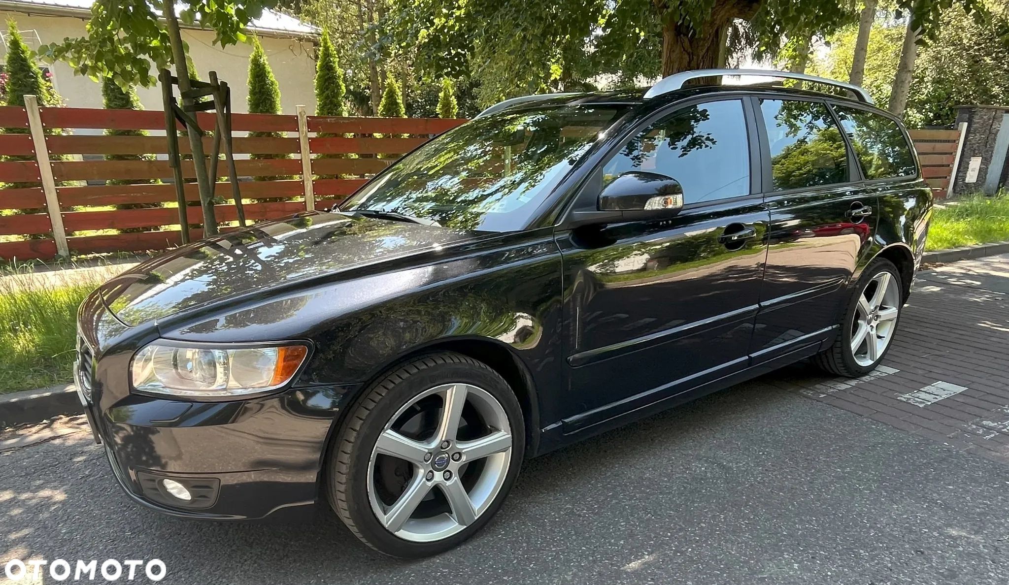 Volvo V50 DPF D3 Geartronic Summum - 1